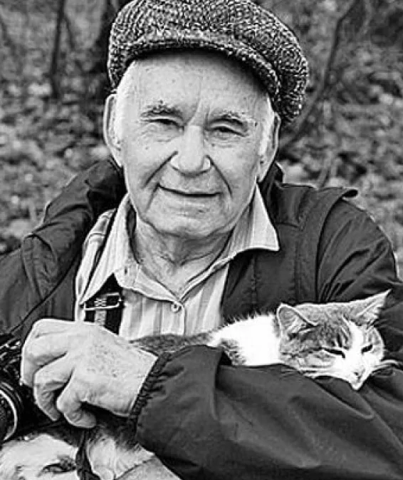 Василий Михайлович Песков